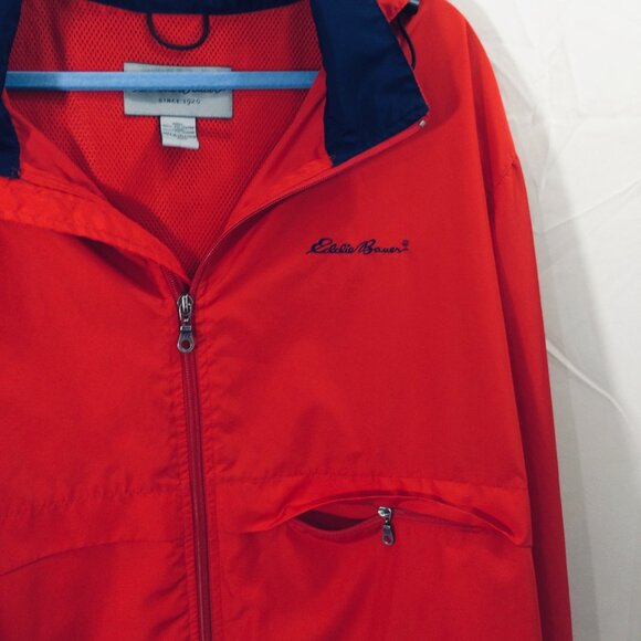 Eddie Bauer Mens Jacket Hooded Windbreaker Lightweight Red Zip Pockets Size XL - Picture 4 of 4